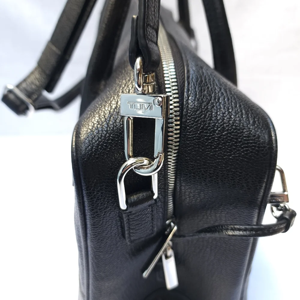 Tumi Black Pebbled Leather Bag - Picture 5 of 11